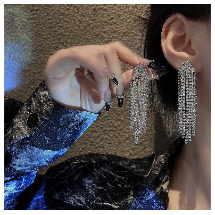 Anting Tusuk Juntai Premium Anting Juntai Panjang Full Berlian Anting Square Juntai Anting Pengantin