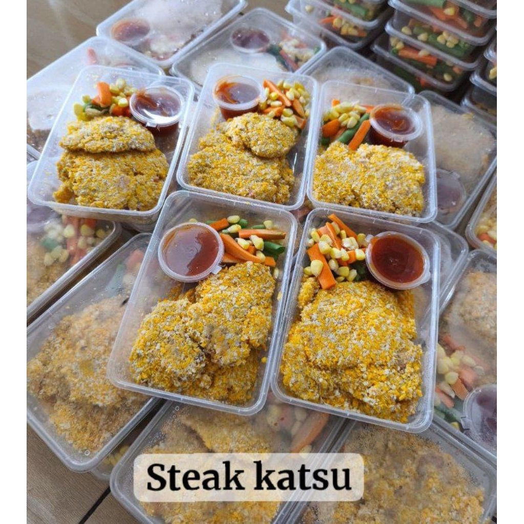 

STEAK KATSU FROZEN LENGKAP DENGAN SAYUR DAN SAOS