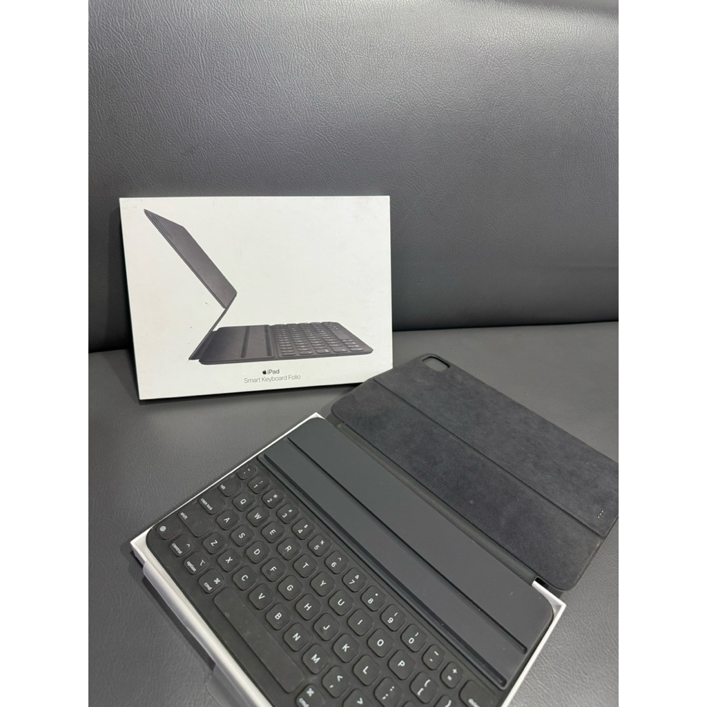 smart keyboard folio ipad air