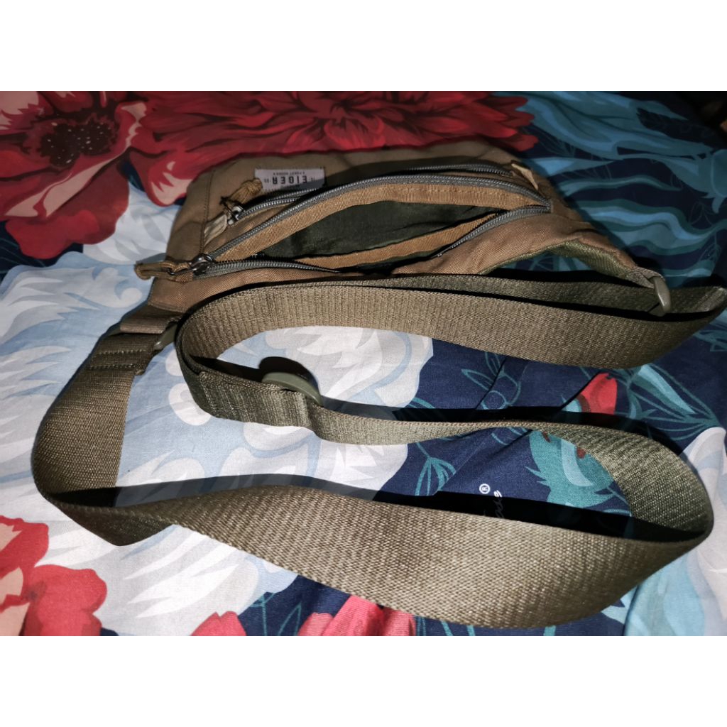 Waistbag EIGER original preloved