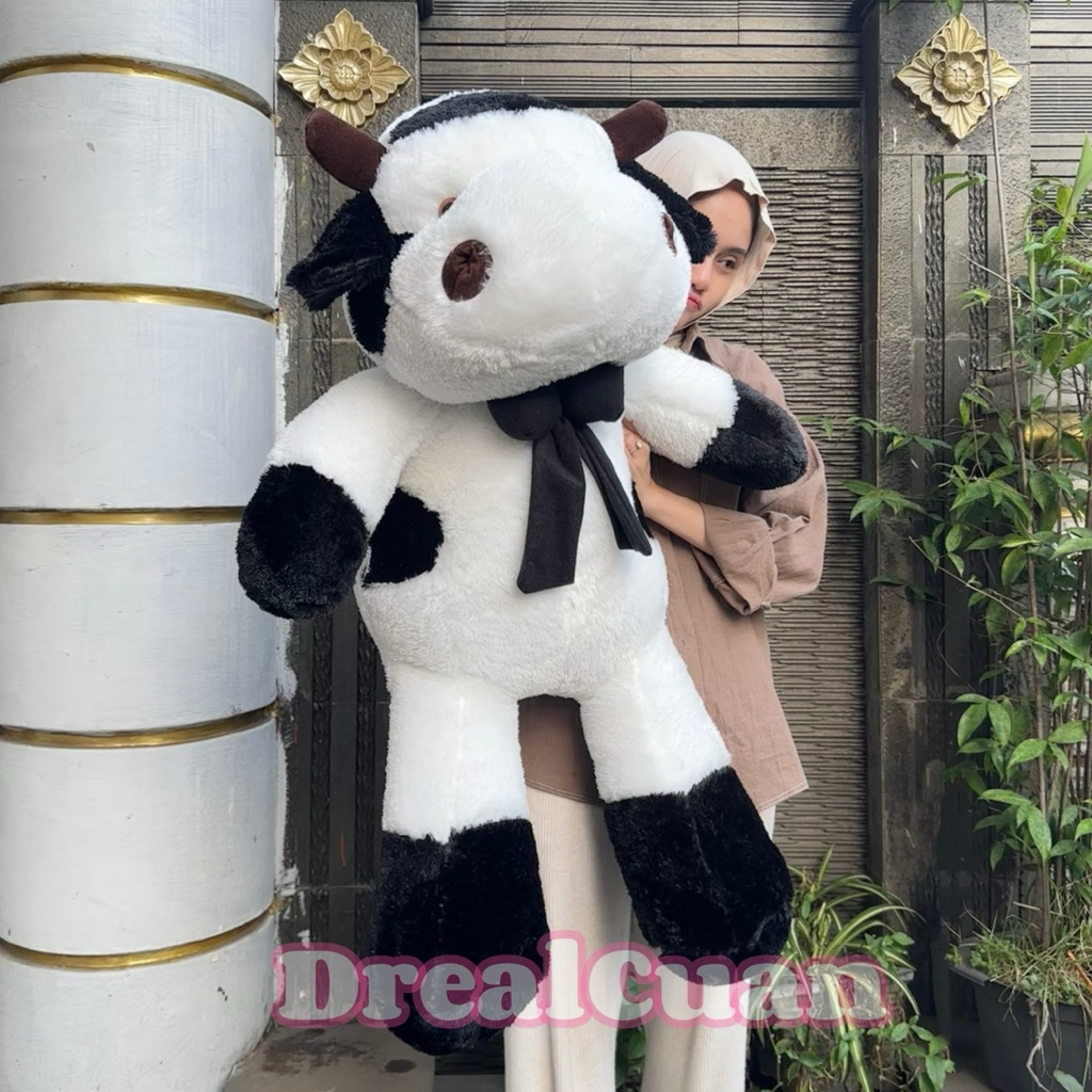 Boneka Hewan Sapi Cow Berdiri Duduk Standing Super Besar Jumbo 1 Meter