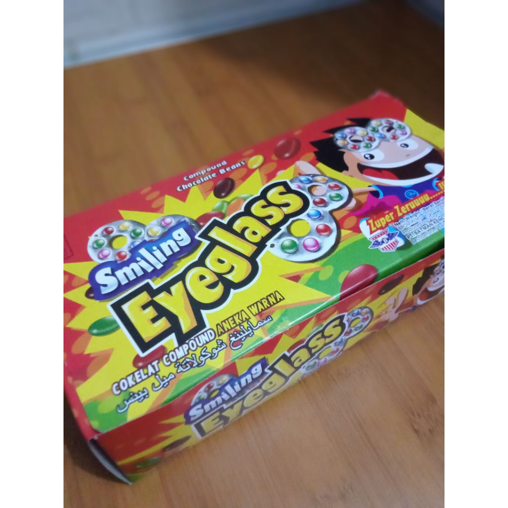 

Coklat kacamata/smiling eyeglass/eyeglass/coklat lucu/coklat unik