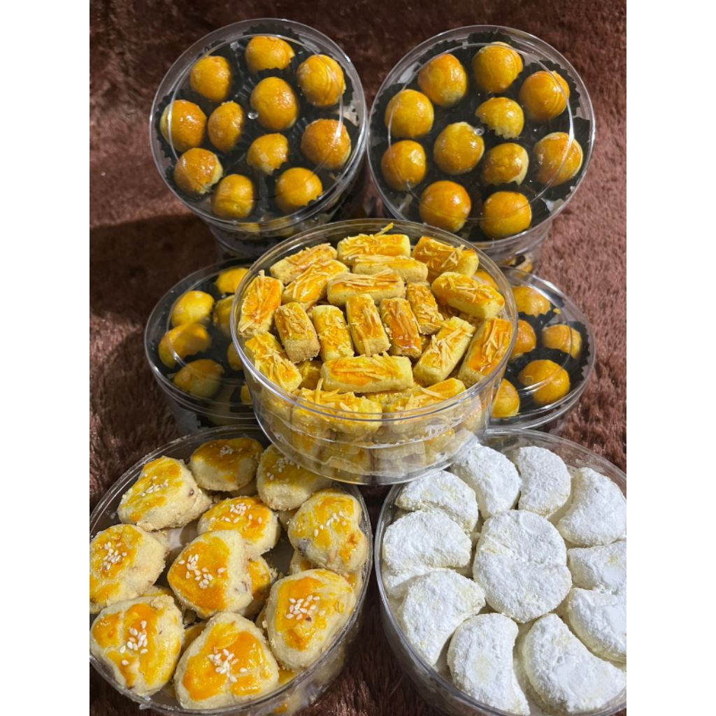 

TERLARIS kue kering kue kastengel keju gurih dan enak