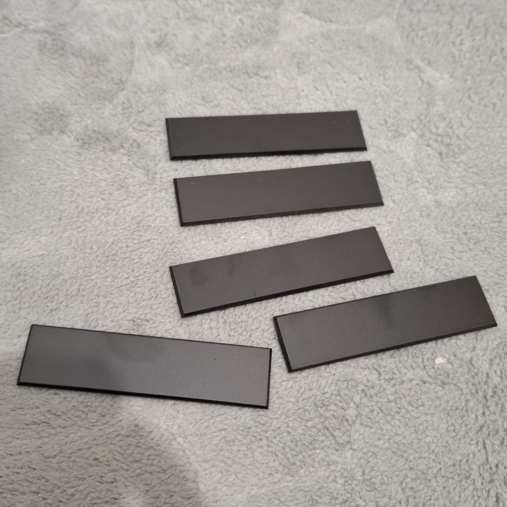 

bahan acrilik dof 2x8