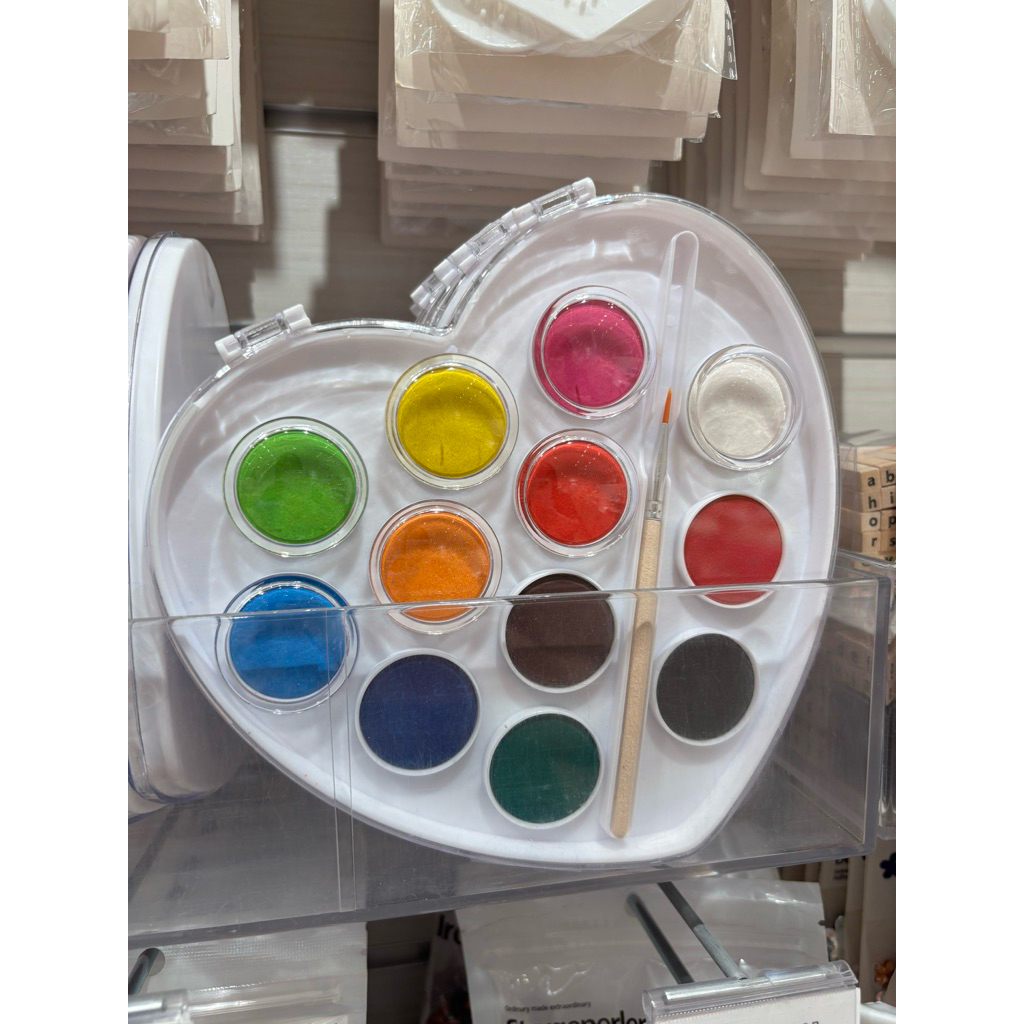 

Flying Tiger Heart Watercolours