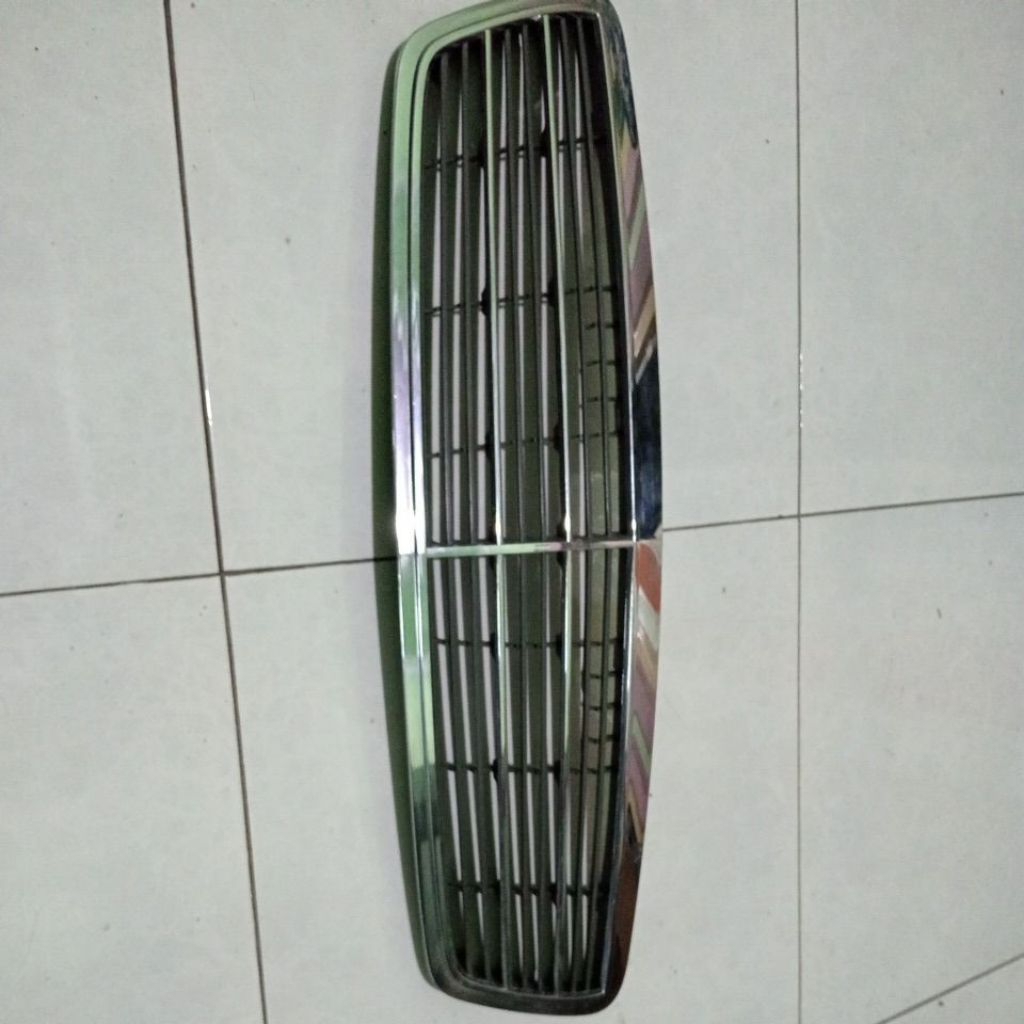 grill grille Mercedes c class W203 C180 original part number copotan