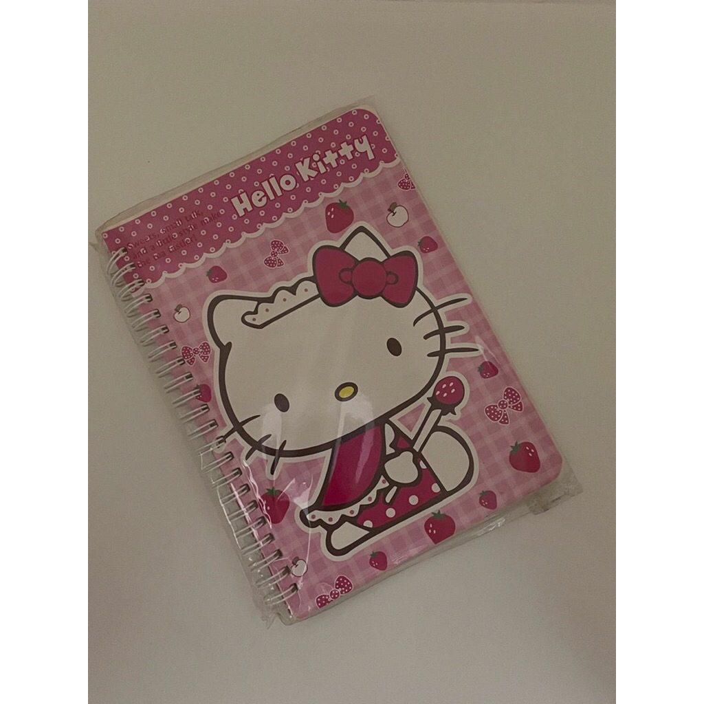 

Buku tulis a5 bergaris / Buku tulis A5 lucu / buku tulis sekolah / buku tulis catatan / buku tulis bergaris / buku tulis bermotif