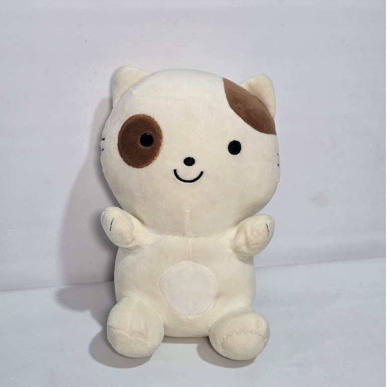 Boneka Kucing coklat putih Miniso