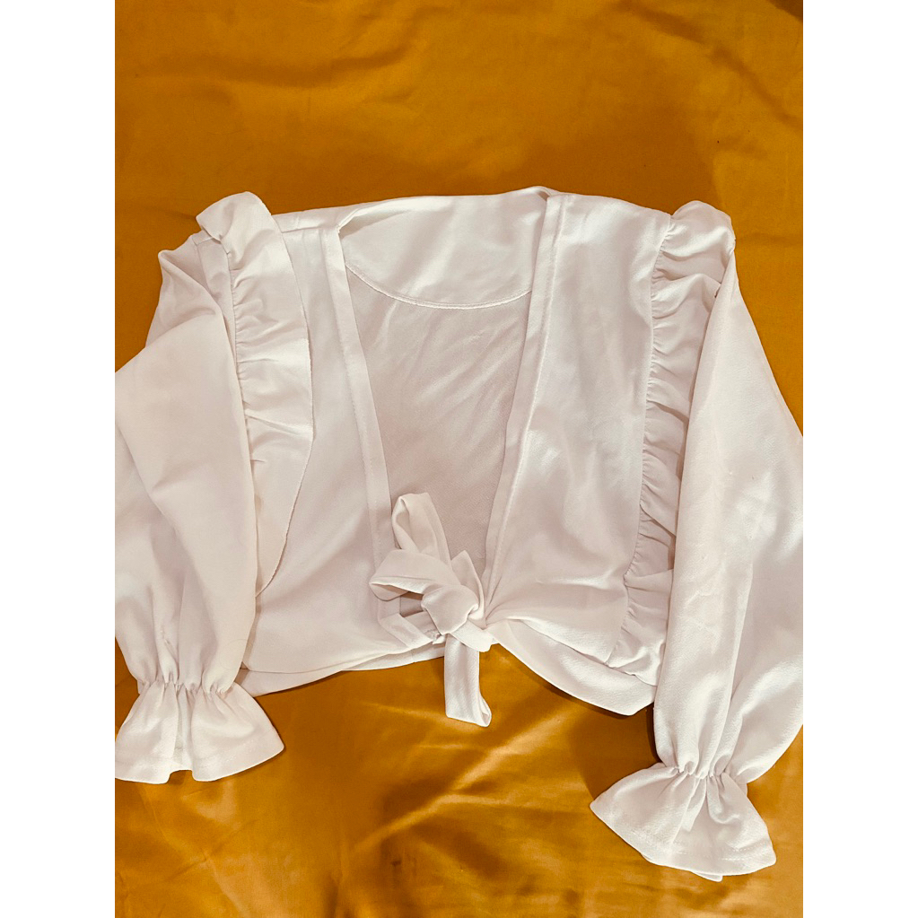 cardigan crop putih cantik