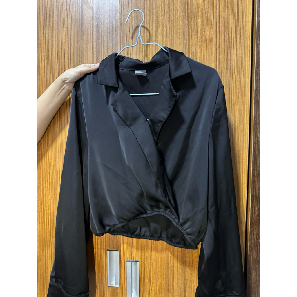 Kemeja this is april