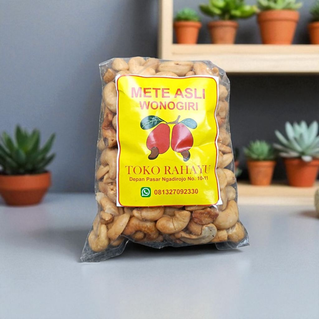 

KACANG MEDE GORENG 500g