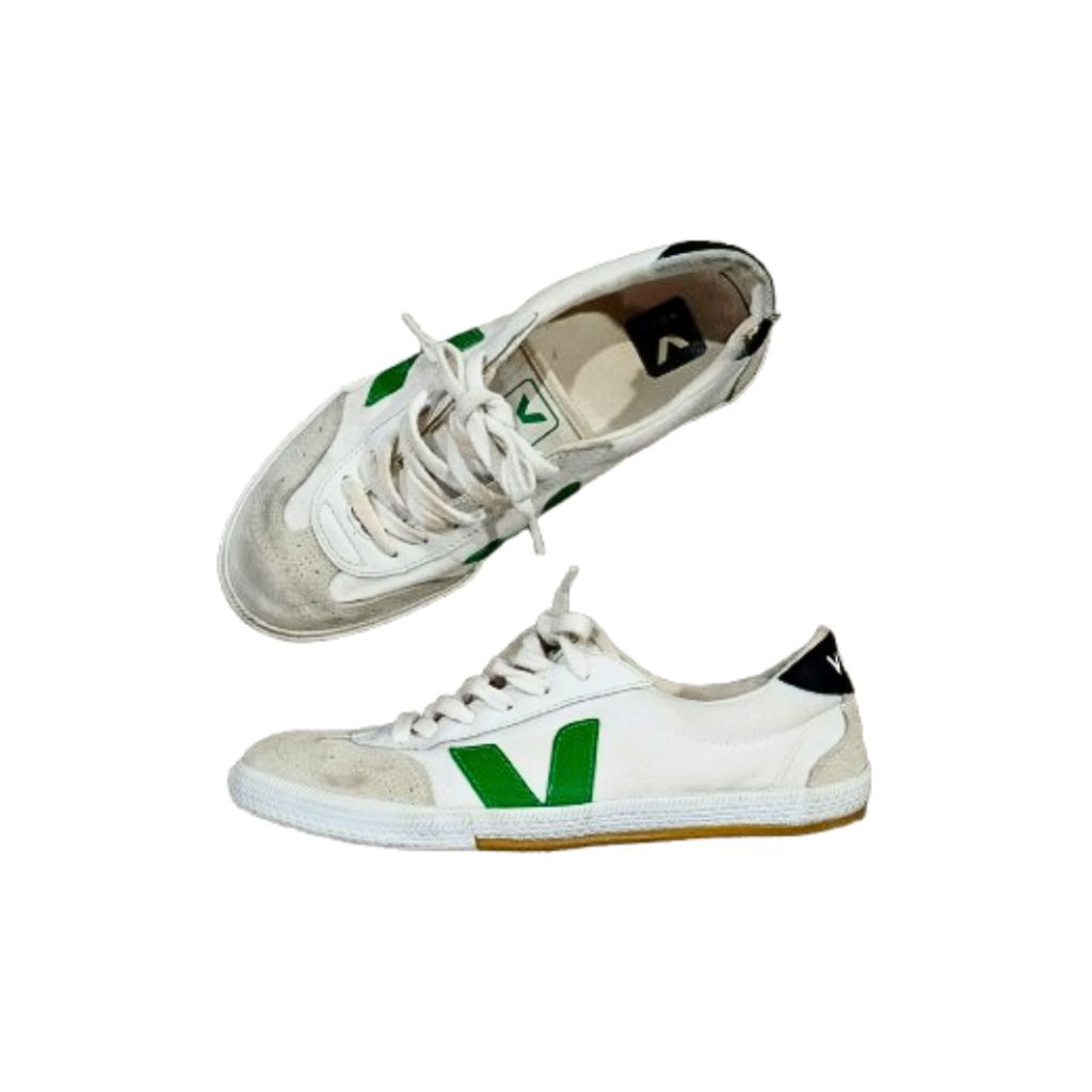 Sepatu / Shoes Veja Volley Canvas White Sneakers Men Women Preloved Original