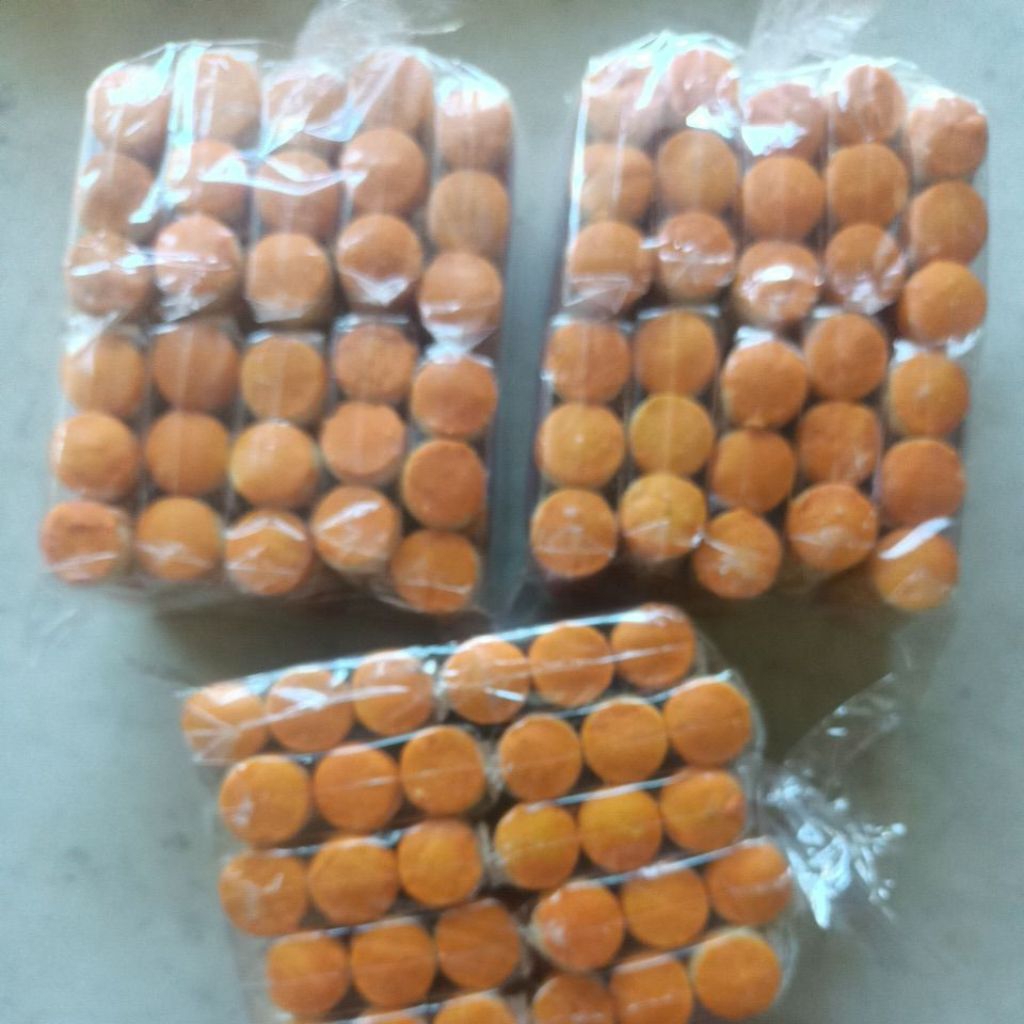 

3 Pak (30 bungkus) Kue Kacang Ukuran Kecil khas Minang