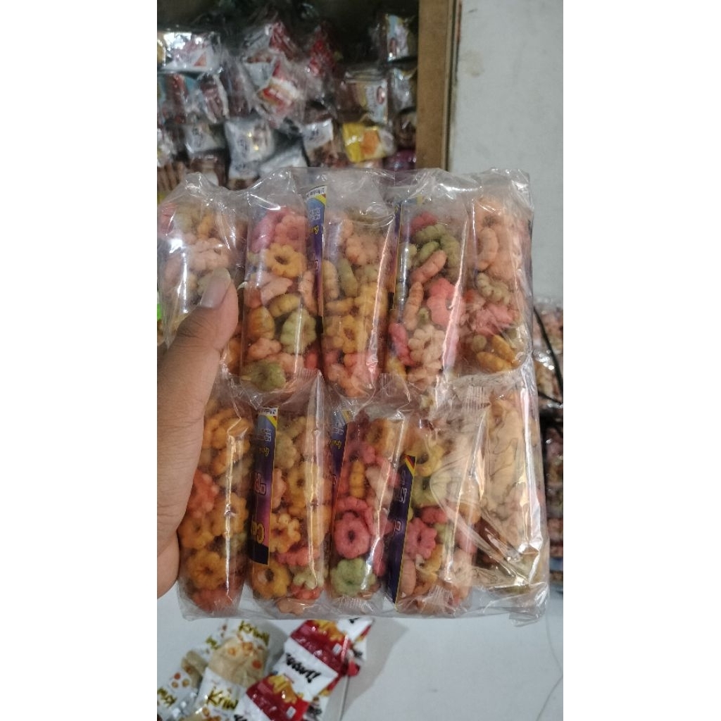 

cemilan pak wiwid sakura pedas