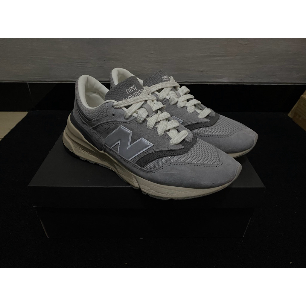 sepatu nb 997r