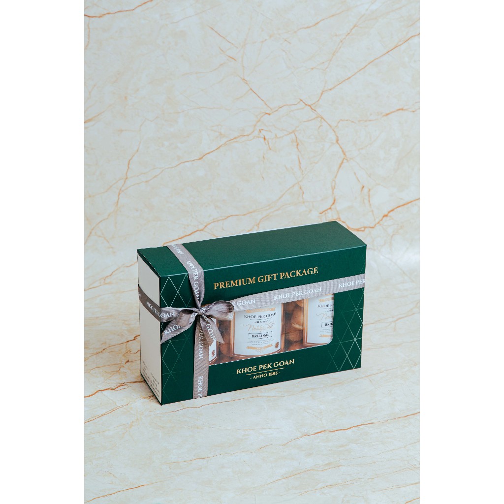 

Hampers C / Khoe Pek Goan