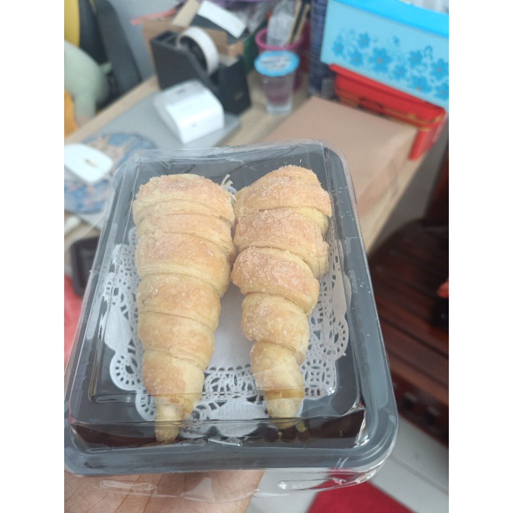 

Cum Cum - kue cung cung - kue murah jember - kue hajatan catering jember