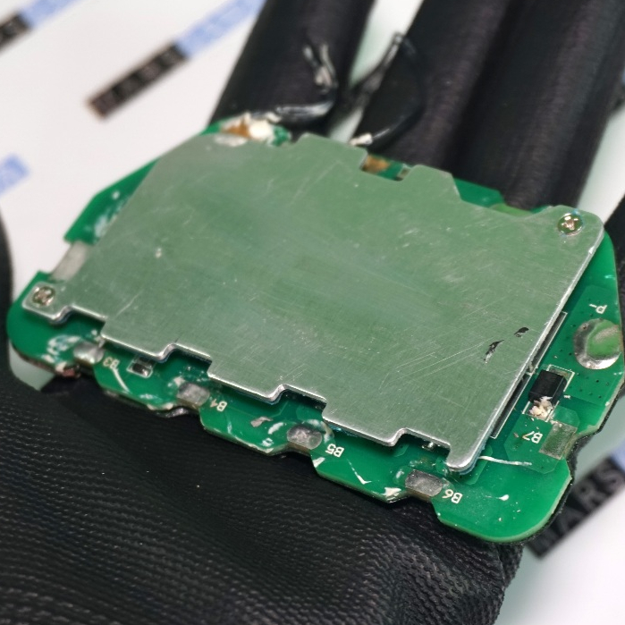 brkh BMS 7S 30A 24V 29.4V lithium 3.7v 18650 SAME PORT brkh