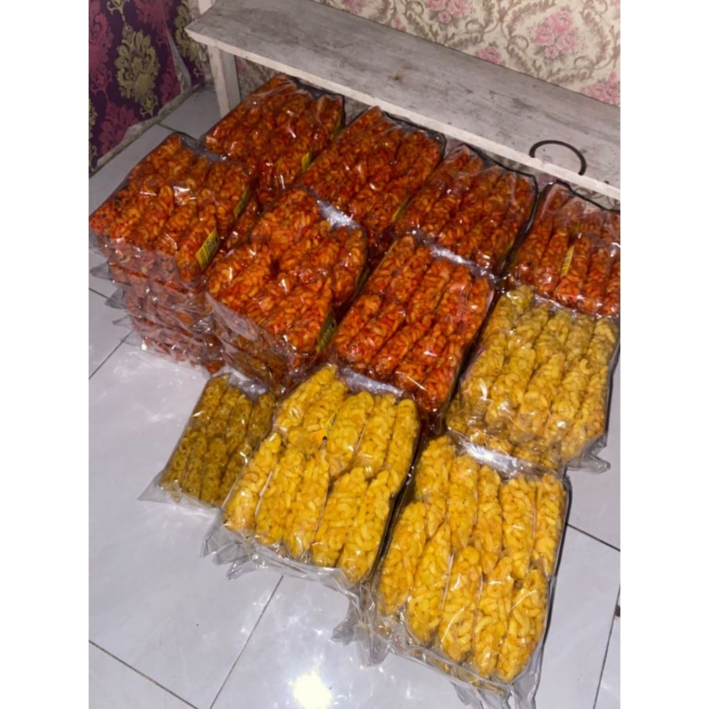 

makaroni pedas daun jeruk