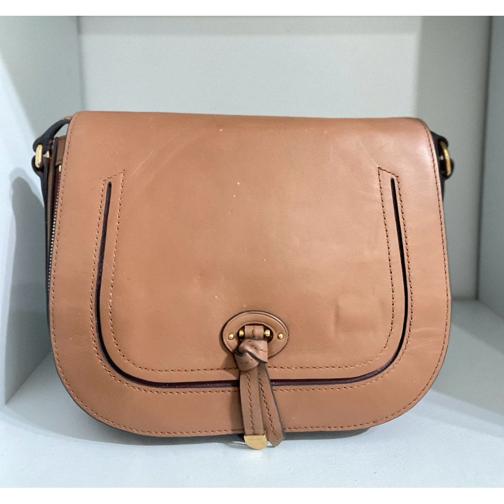 Tas sling coklat second beanpole kulit minus dikit