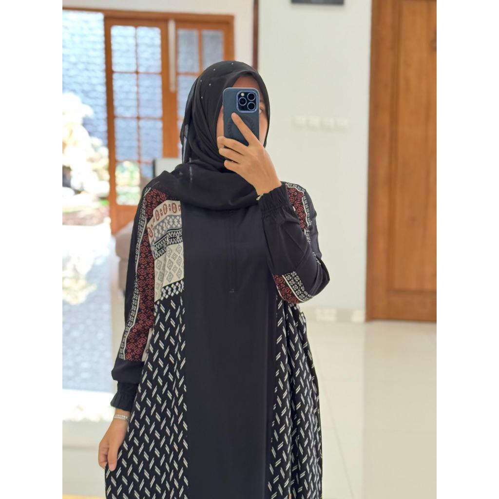 Kaftan Hitam Motif Nadheefa Store