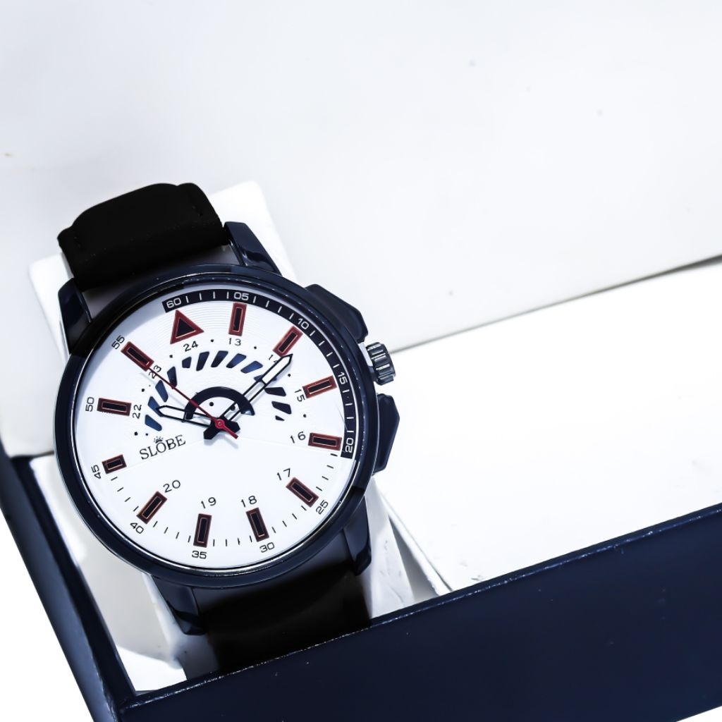 SLOBE Jam Tangan Pria Kulit Analog Free (1 Box Kode 2.26