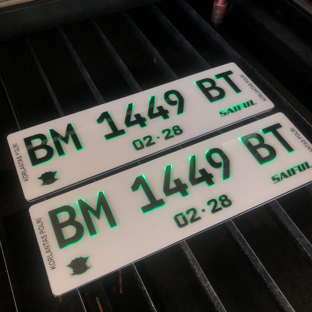 Plat Nomor Akrilik Mobil LED / Plat Nomor Mobil
