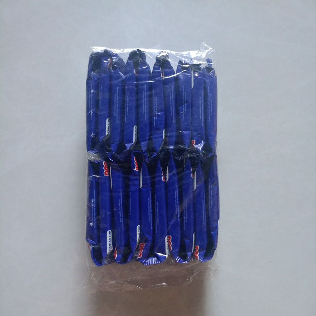 

Goriorio Biskuit sandwich dengan krim rasa vanila 1 pack isi 20 psc