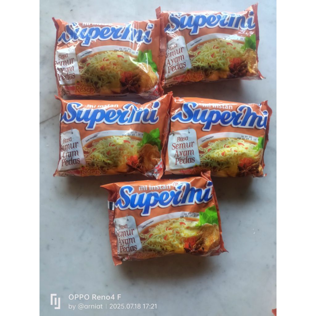 

Mie Instan Supermi Rasa Semur Ayam Pedas isi 70 g