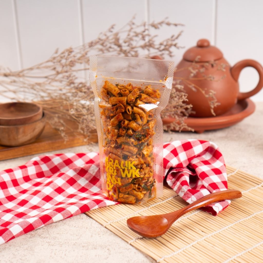 

Makaroni bantet pedas gurih daun jeruk 100 gr