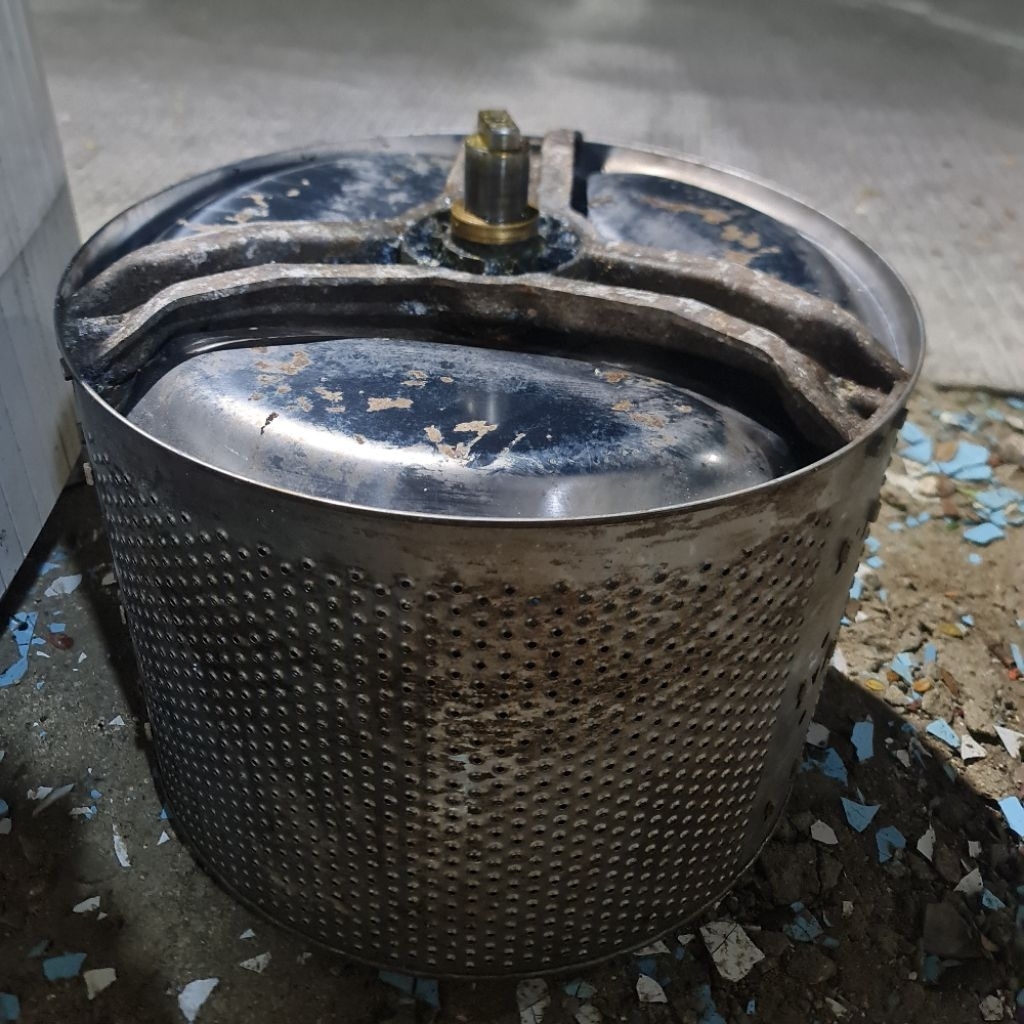 SEGITIGA+TABUNG MESIN CUCI electrolux (bekas)