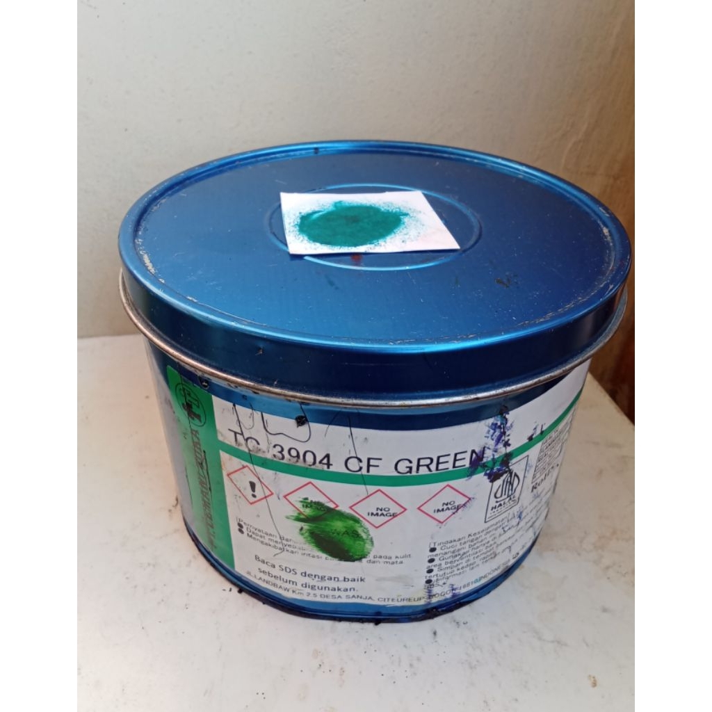 

Tinta Offset Cemani toka TC 3904 CF Green