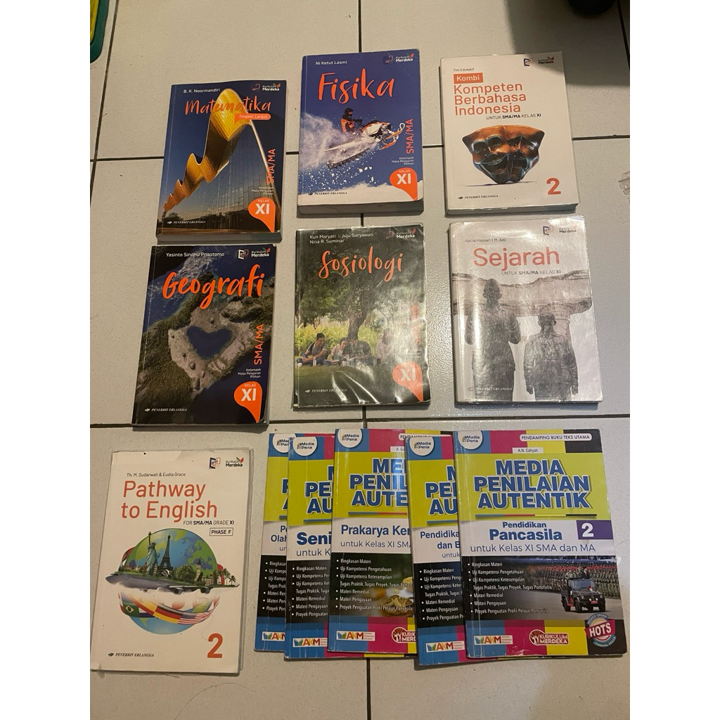 BUKU BEKAS ERLANGGA KELAS 11