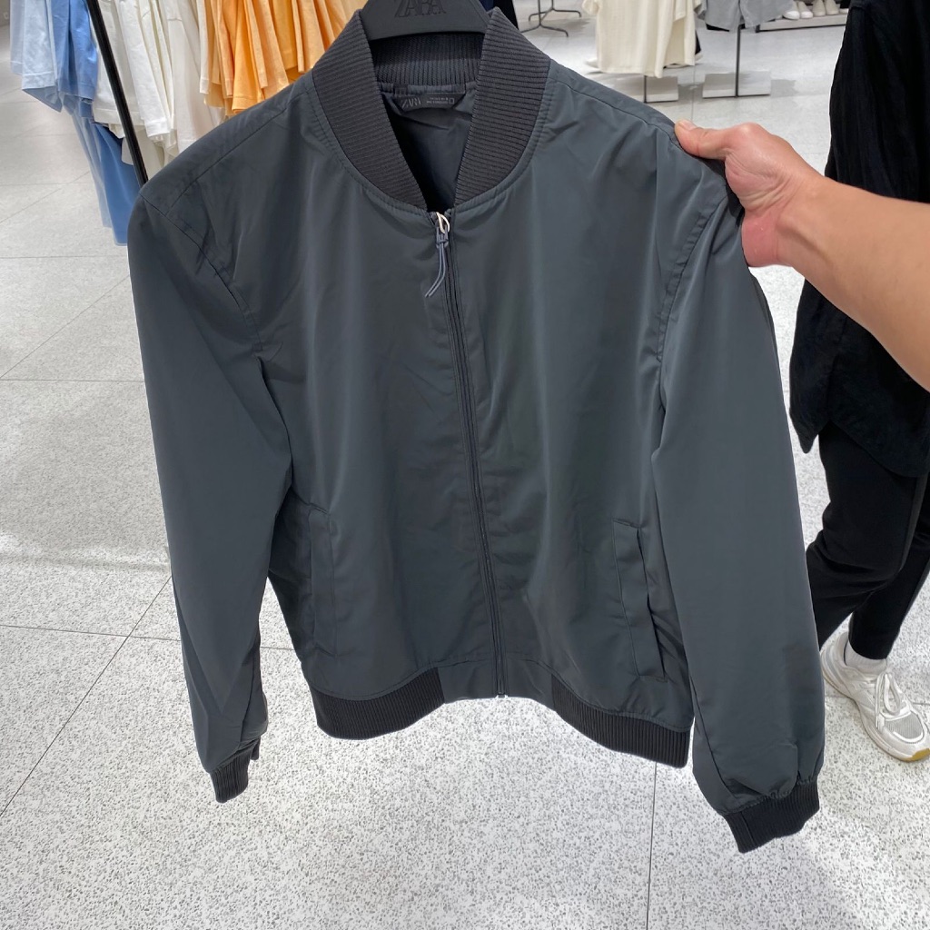 Jastipp. Jacket Bomber Zipper Zara (Man)