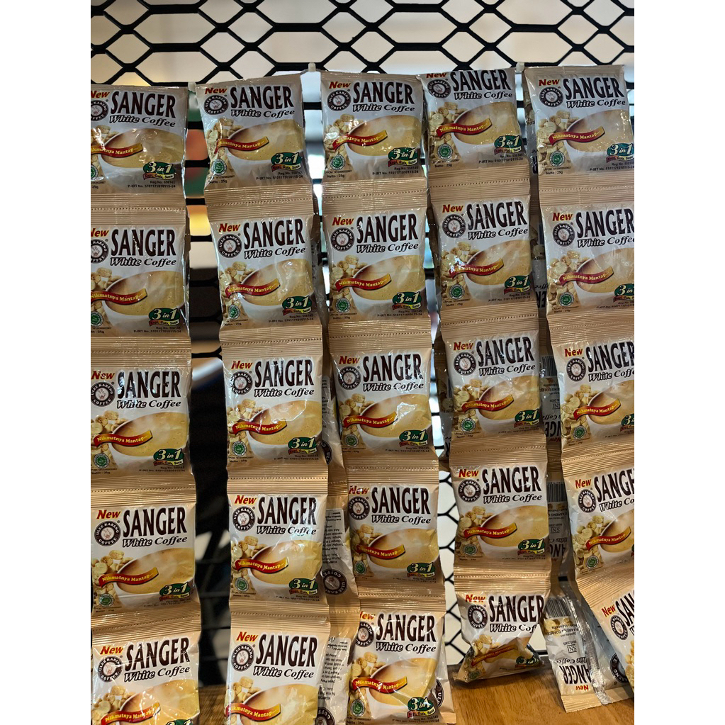 

KOPI SANGER WHITE COFFEE BY Ulee Kareng Coffee 1 renteng ( 10 sashet)