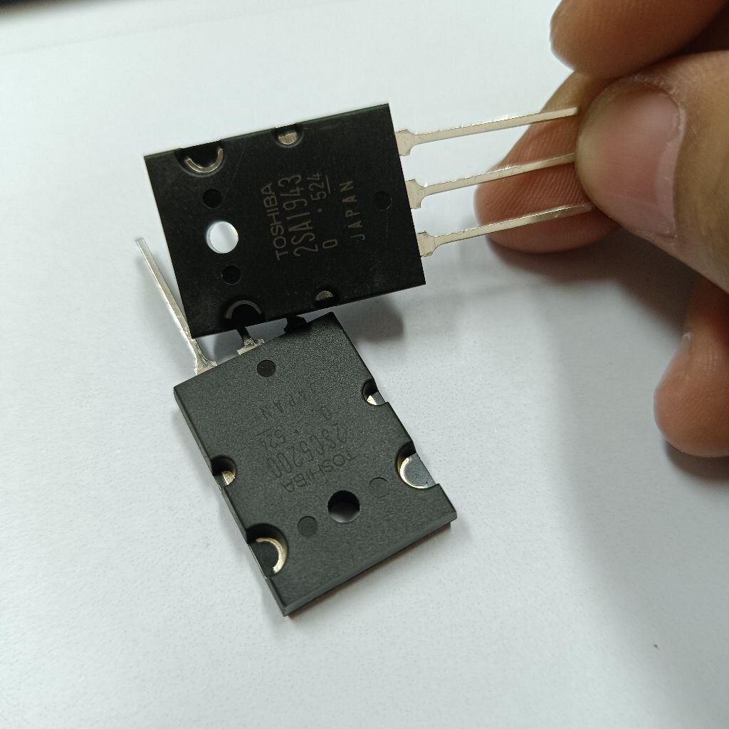 Transistor Toshiba 2SA1943 2SC5200 Original Transistor Toshiba 5200/1943 / Transistor Toshiba C5200 