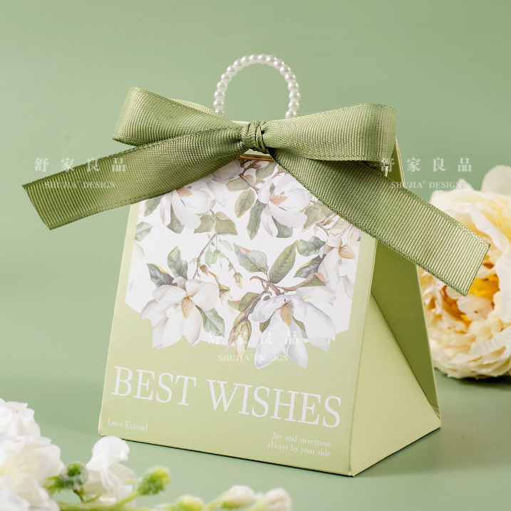 

De Gift Shop Kotak Kado | Kotak Souvenir | Kotak Souvenir Ulang Tahun | Kotak souvenir Bridesmaid