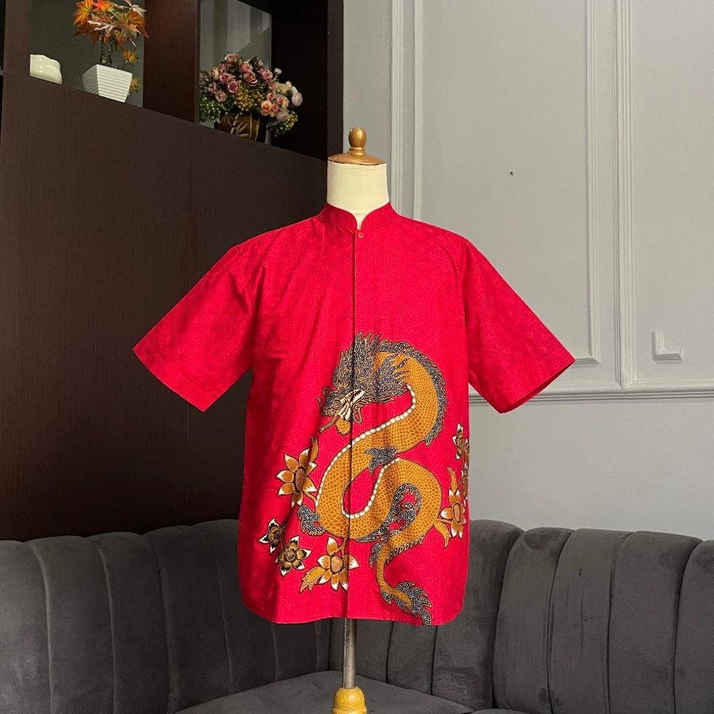 Kemeja Koko Pendek Naga Merah