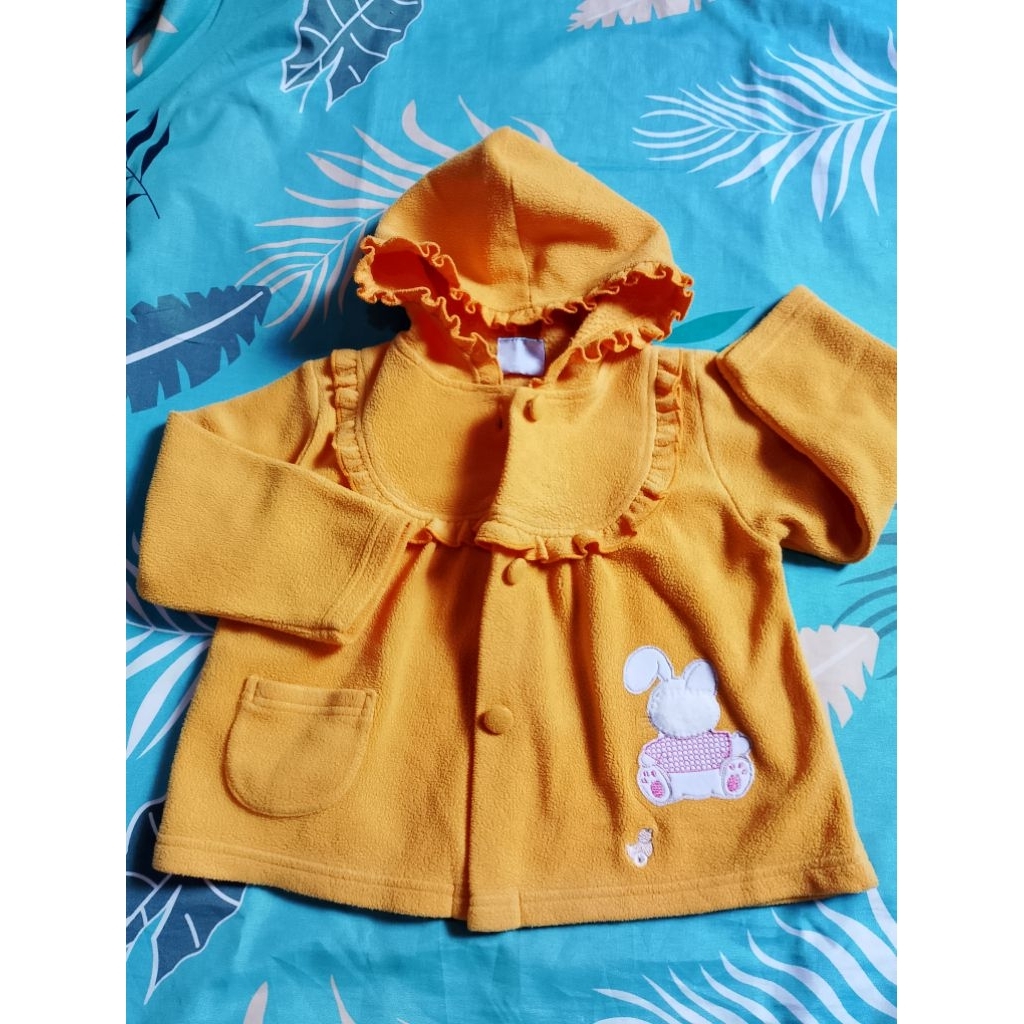 Preloved jaket bayi perempuan