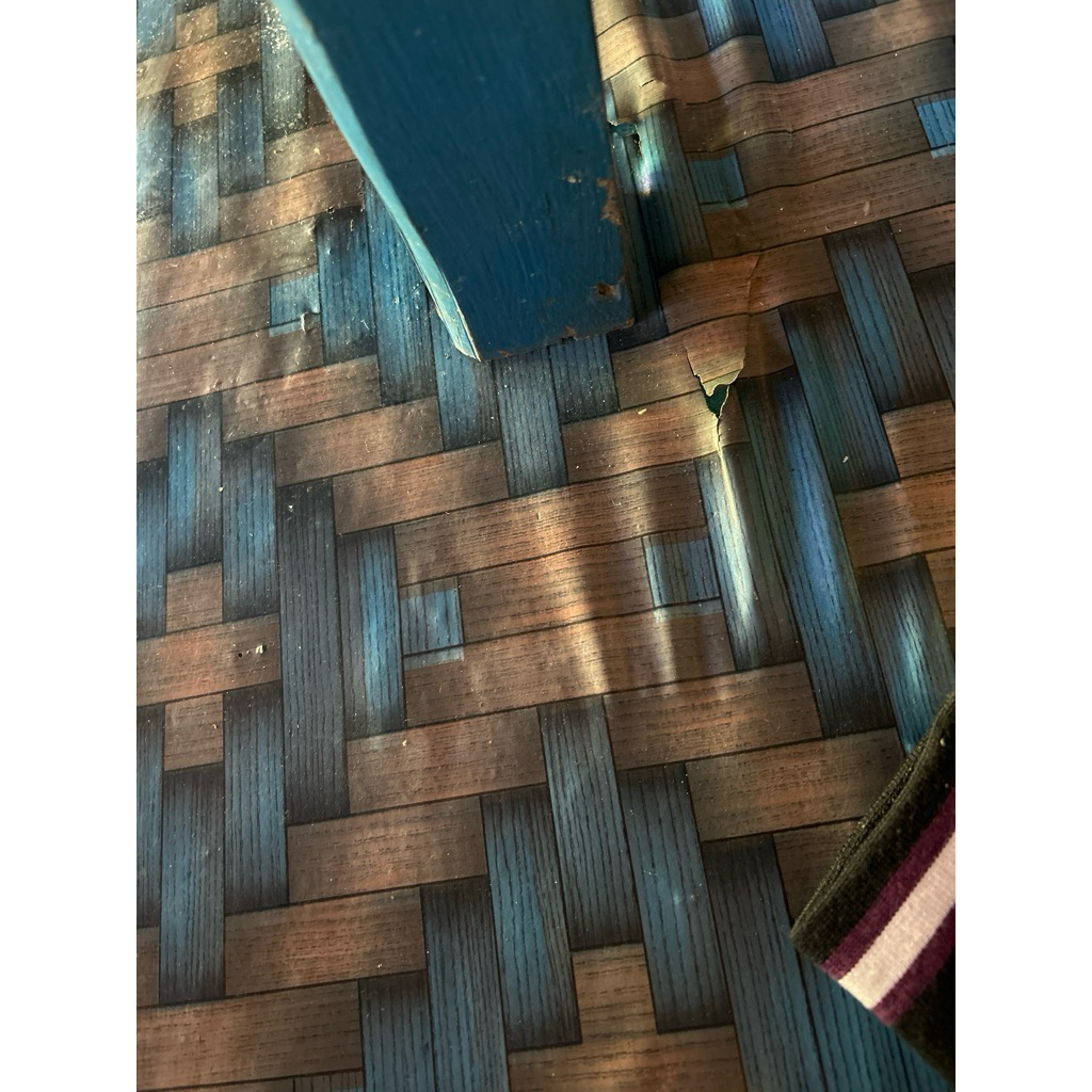 

BACA PENTING!!! 1 Packing kardus+stero max 8 ekor ikan kecil hamil & ikan VIP max 4 ekor