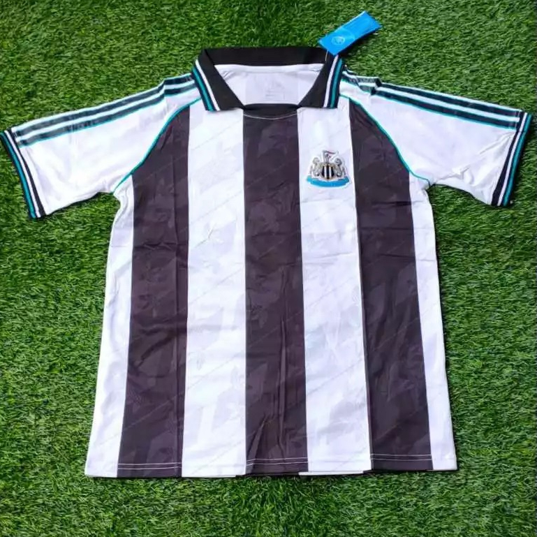 JERSEY BOLA NWCSTEL RETRO LIFESTYLER GRADE ORI 2024/2025 - JERSEY BOLA GRADE ORI 24/25