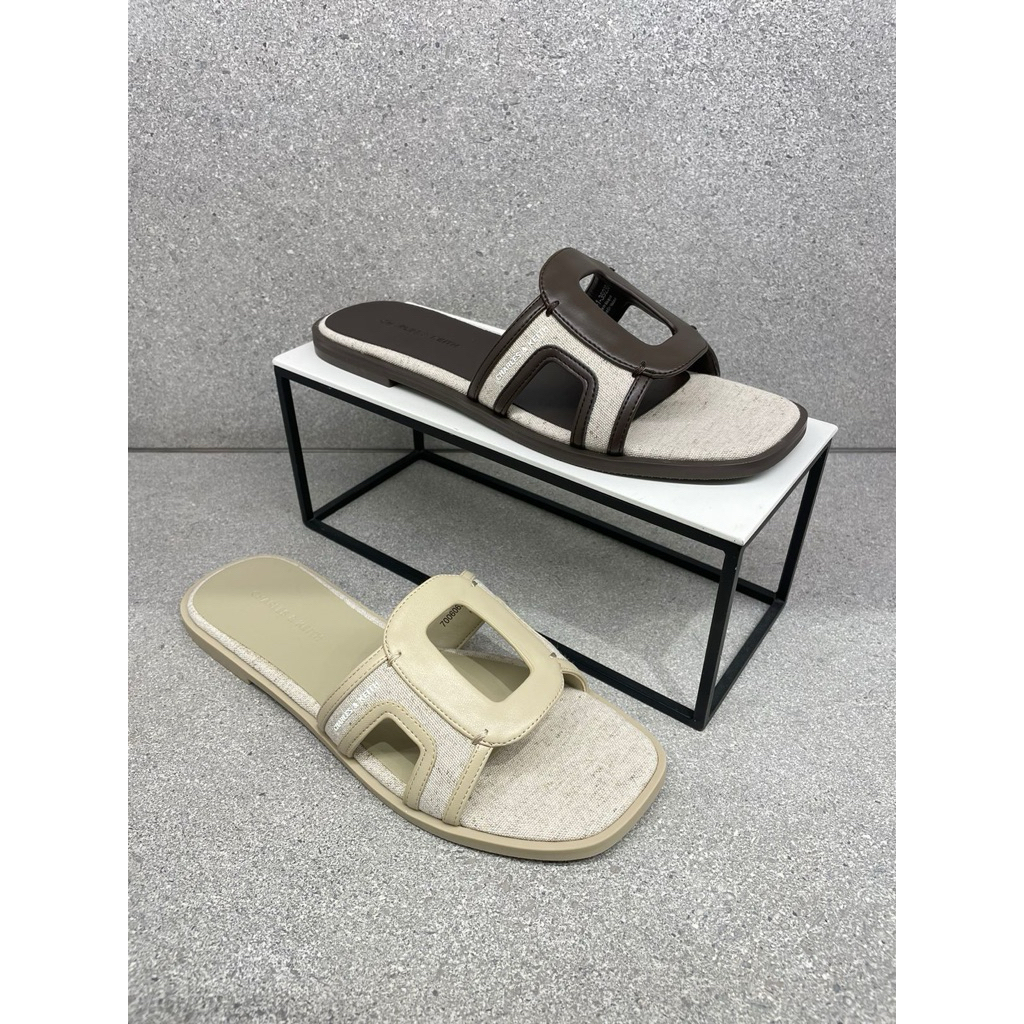 Sandal wanita flat Charles&keith original