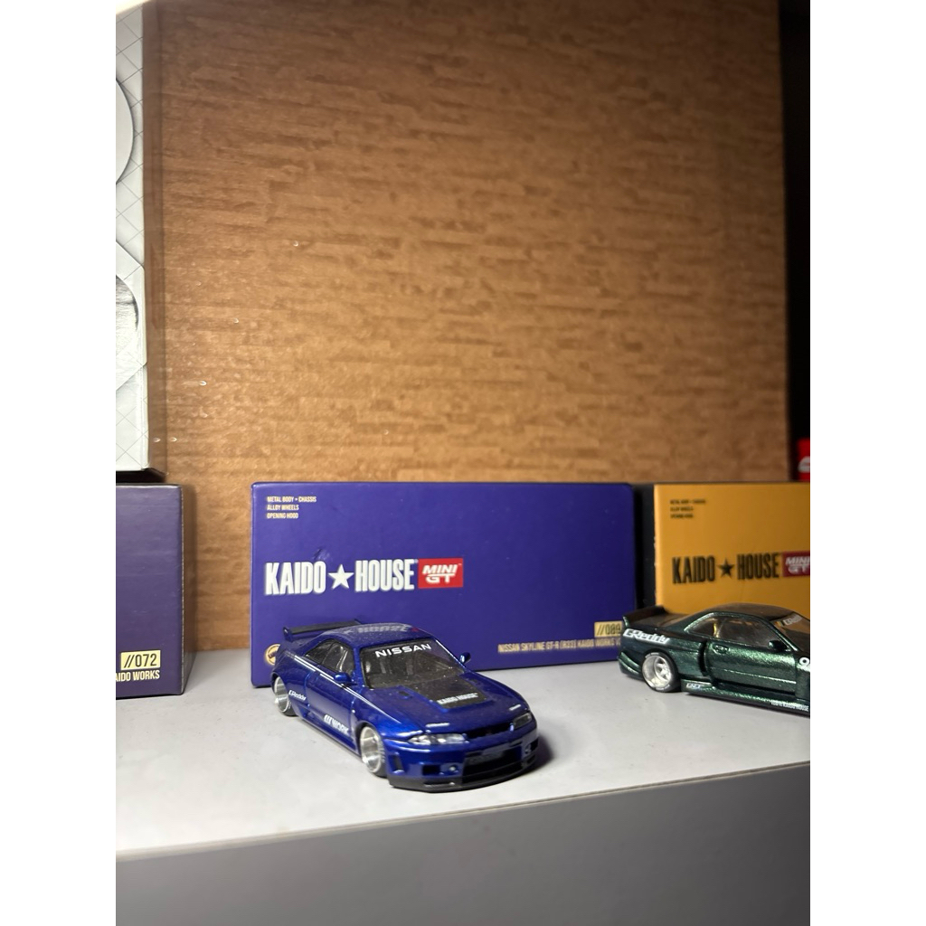 mini gt kaido house r33 089