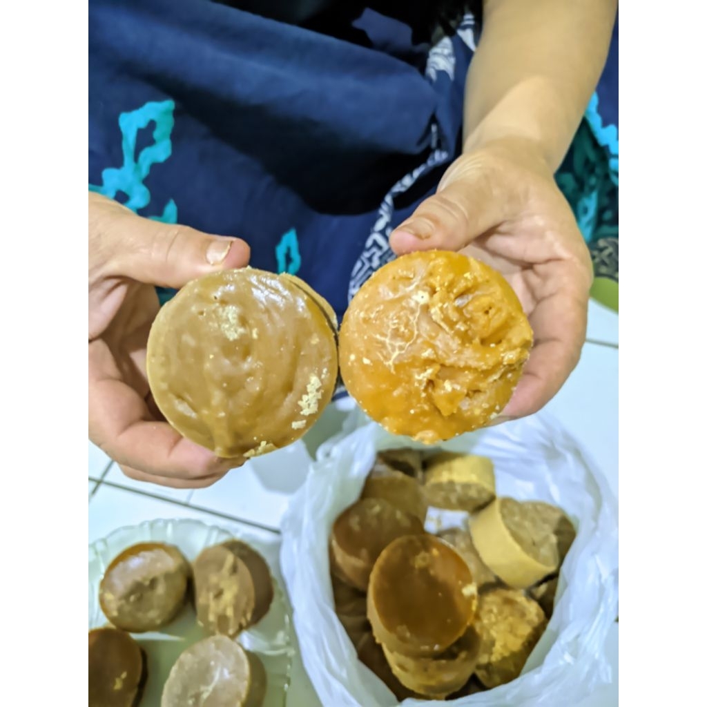 

gula aren asli dari pegunungan gula herbal 500 gram 12500
