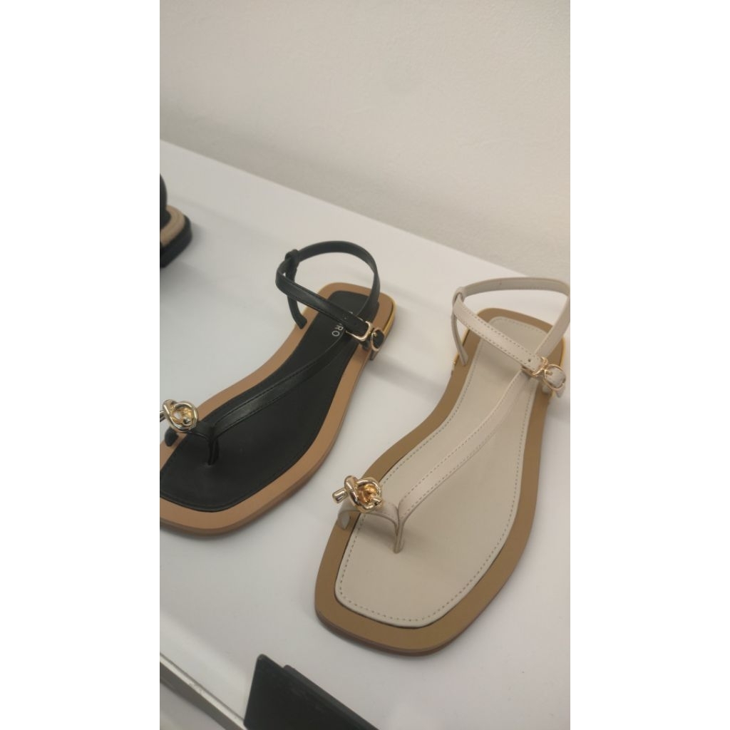 Sendal Wanita PEDRO ORIGINAL