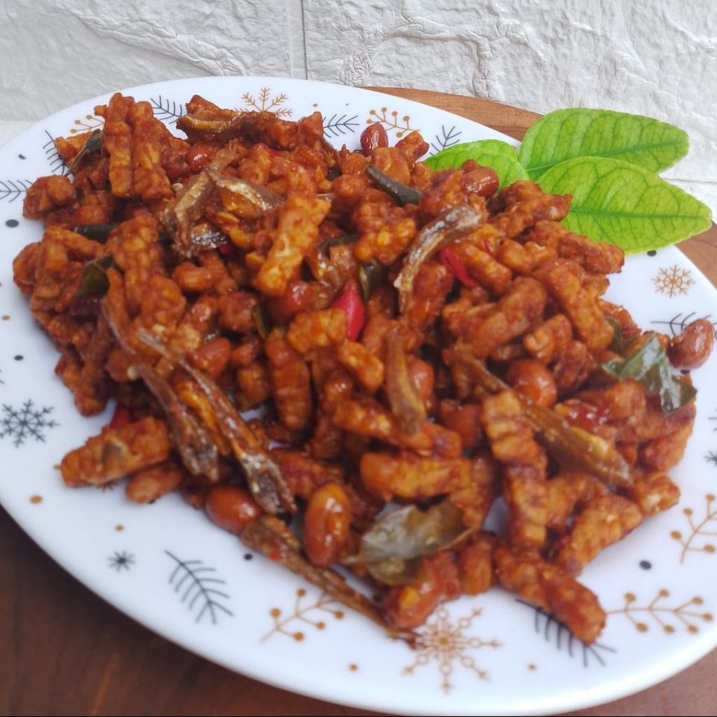 

TEMPE OREK KERING,TEMPE KACANG TERI PEDAS MANIS. BERAT 100gram