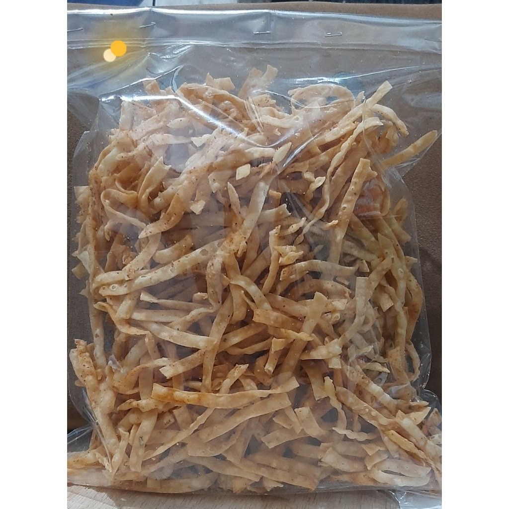 

Stik bawang/STIK BAWANG /KRIPIK BAWANG GURIH DAN RENYAH /SISTICK BAWANG PEDAS