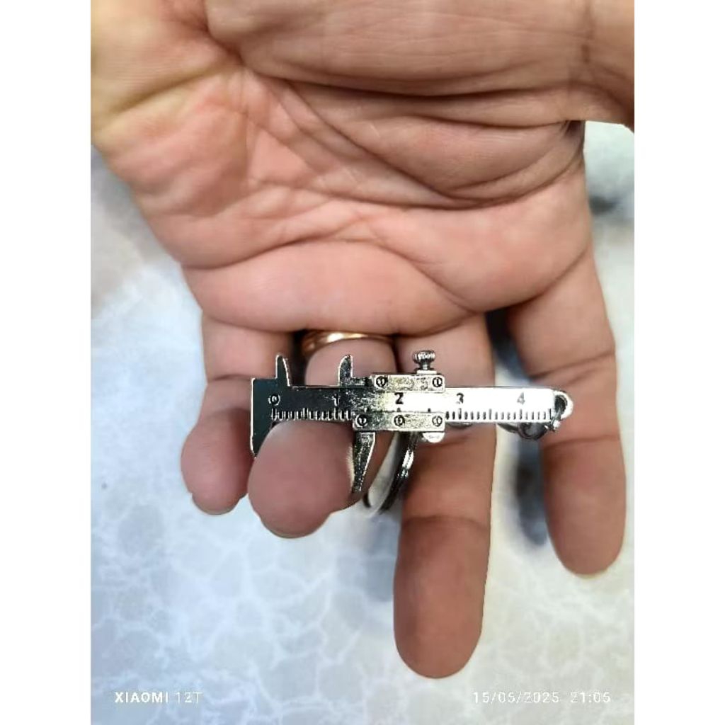 

gantungan kunci penggaris caliper mini