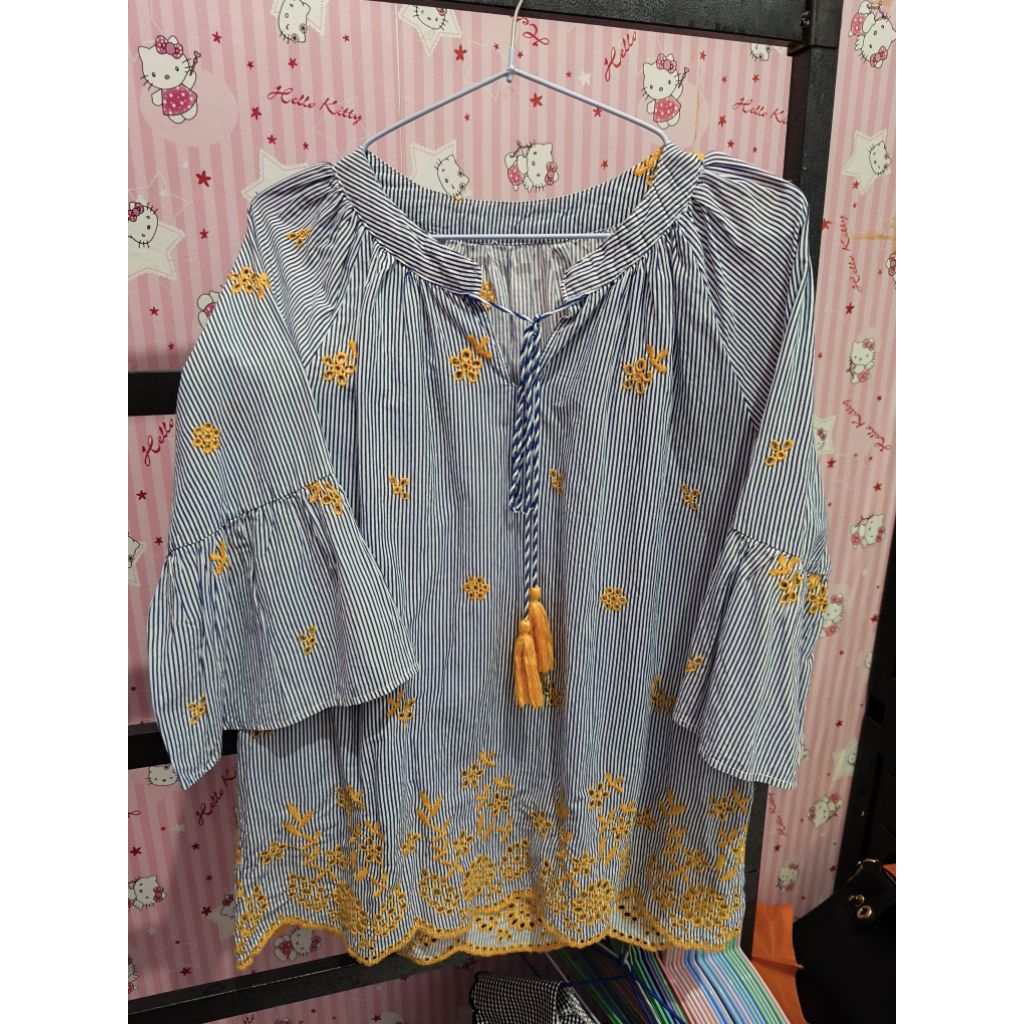 Preloved blouse salur katbol
