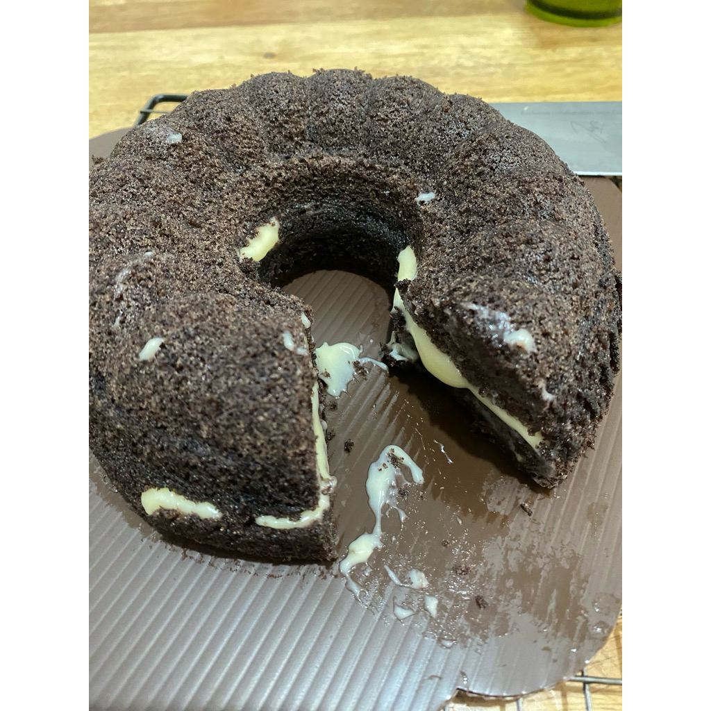 

Bolu ketan hitam keju leleh